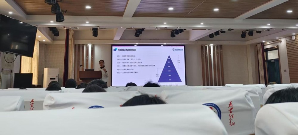 ff94ff81b0d64a28962546e6761f117c.jpg ff94ff81b0d64a28962546e6761f117c.jpg