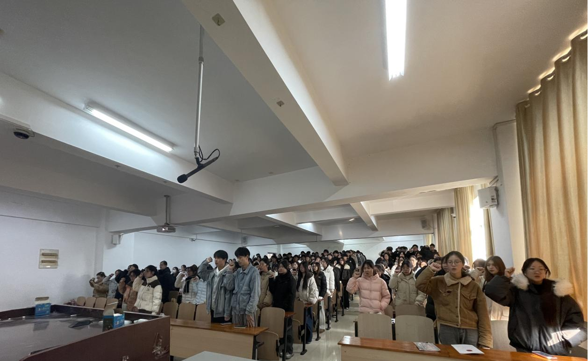 258a46e4cb63423a9b8a63d02ec589b8.png 258a46e4cb63423a9b8a63d02ec589b8.png